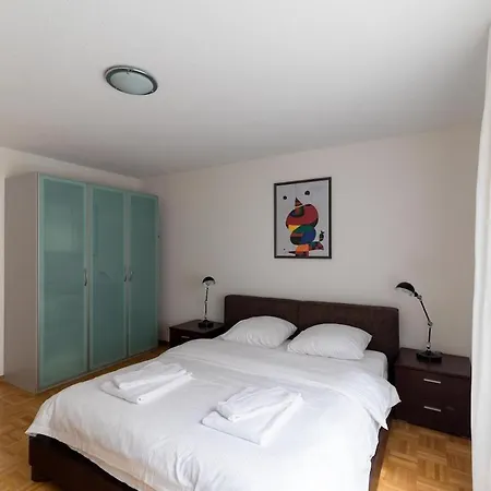 Lovely 2br - Mainau 8 Appartement *