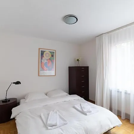 Lovely 2br - Mainau 8 Апартаменти *